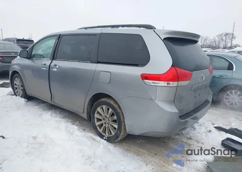 2014 Toyota Sienna Xle 7 Passenger from USA, damaged, VIN 5TDDK3DC2ES092394